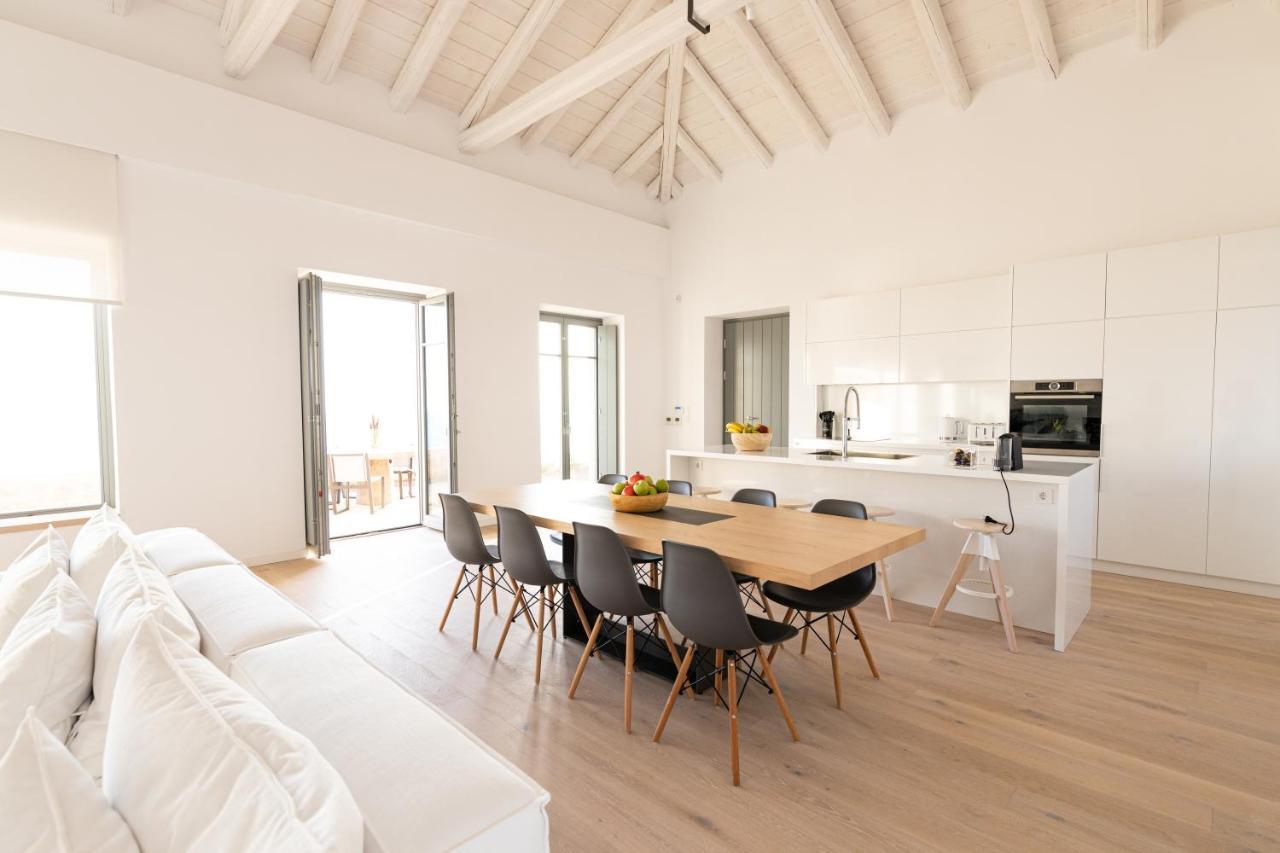 Villa Nupadi Kardhamili Bagian luar foto