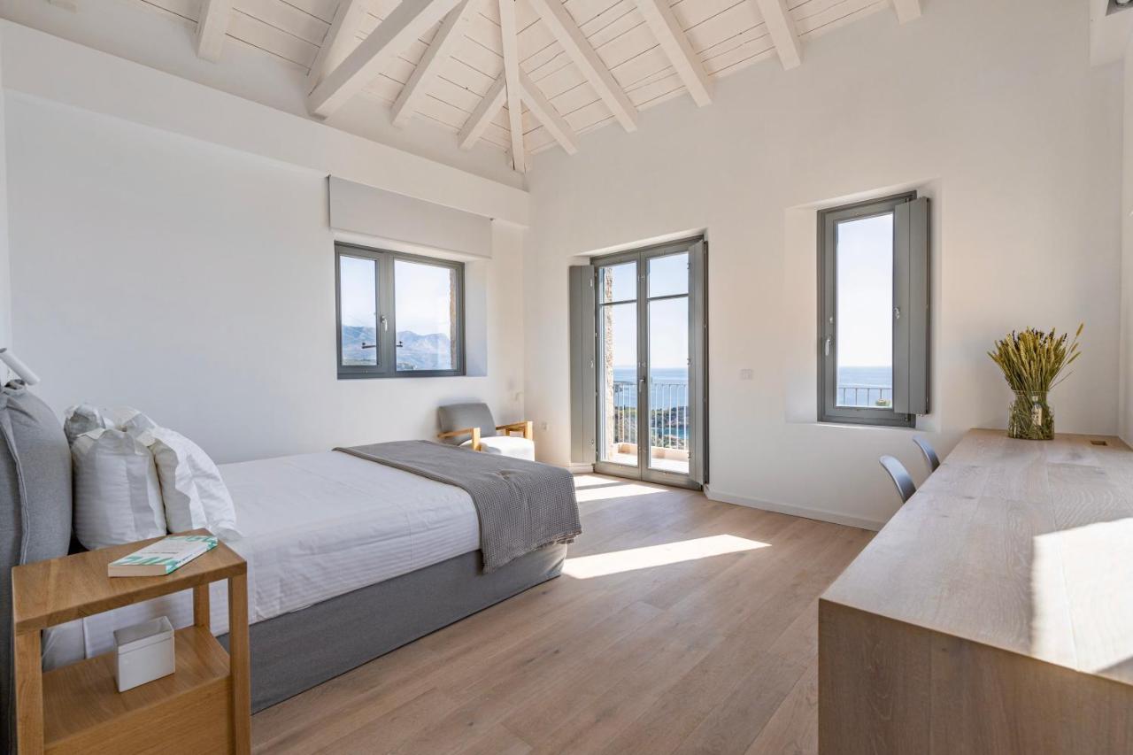 Villa Nupadi Kardhamili Bagian luar foto